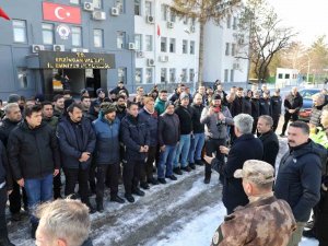 Polisler Deprem Afet Bölgesine Uğurlandı