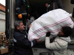 Yabancı Öğrenciler Depremzedeler İçin Seferber Oldu