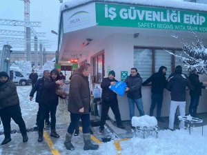 Depremzedeler İçin İşçiler Tek Yürek Oldu