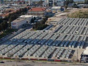 İ̇zmir’in Konteyner Kenti Depremzedelere Açılacak
