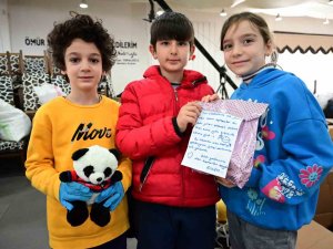 Kemer’den Depremzedelere Duygusal Mesajlar