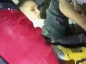 Altıeylül Belediyesi Ekipleri Enkazdan 2 Kişiyi Çıkardı