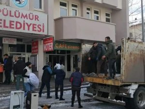 Pülümür’den Adıyaman’a Yardım