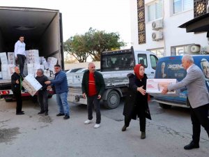Akdeniz Belediyesi Deprem Bölgesine Yardım Seferberliğini Sürdürüyor