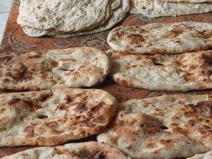 Ağrı’da Tandırlar Depremzedeler İçin Yakıldı