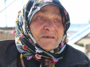 70 Yaşındaki Fatma Özdilli Yaşadığı Korku Dolu Anları Gözyaşları İçinde Anlattı