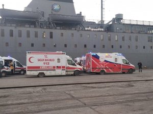 Tcg İ̇skenderun, Yardım Malzemelerinin Naklini Kesintisiz Sürdürüyor
