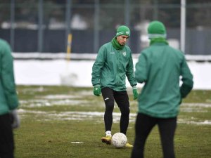 Bursaspor’da Amed Sportif Faaliyetler Maçı Hazırlıkları Moralsiz Devam Ediyor