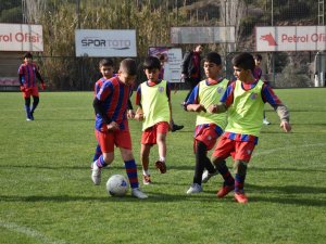 Altınordu, Futbol Okullarını Durdurdu