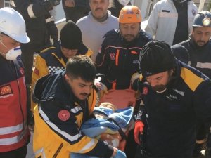 6 Aylık Yiğit Bebek, Depremin 80. Saatinde Sağ Kurtarıldı