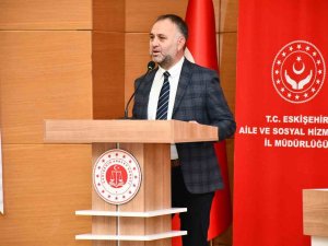 Eskişehir Adliyesi’nde Koruyucu Aile Anlatıldı