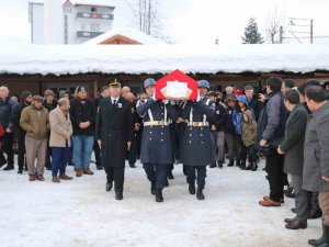 Depremde Hayatını Kaybeden Uzman Çavuş, Ordu’da Topağa Verildi