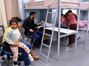 Mersin’e Gelen Depremzedeler Belediye Tesislerinde Konuk Ediliyor