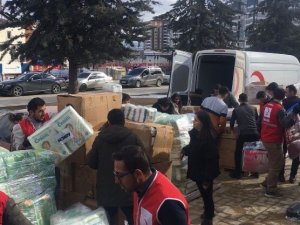 Kastamonu’dan Asrın Felaketinde Deprem Bölgesine 59 Tır Yardım Gönderildi