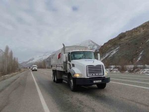 Azerbaycan’ın 14 Araçlık İnsani Yardım Konvoyu Deprem Bölgesine Gidiyor