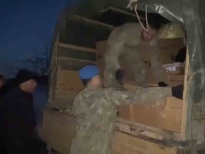 Mehmetçik Hatay’da Yardım Faaliyetlerini Gece De Sürdürdü