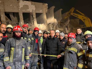 Denizli Büyükşehir, Ekibi Ve Tüm Ekipmanıyla Hatay’da
