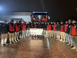 Deprem Bölgesine Yola Çıktılar