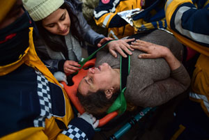 Çayeli Bakır İşletmeleri Maden Kurtarma Timi Kahramanmaraş’ta Anne-Kızı Depremin 102. Saatinde Enkaz Altından Çıkardı