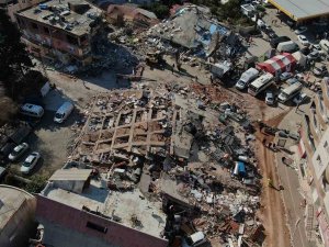 Hatay Samandağ’da Enkaz Yığınları Havadan Görüntülendi
