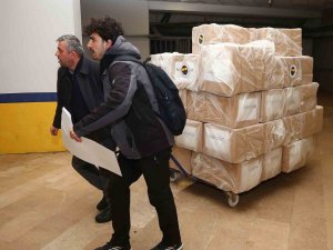 Fenerbahçe’nin Yardım Tırları Afet Bölgelerine Ulaşmaya Devam Ediyor