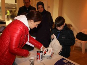 Sivri Kardeşlerden Duygulandıran Bağış