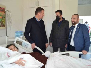 Depremzede 2 Hamile Kadın 2 Sağlıklı Kız Çocuğu Dünyaya Getirdi