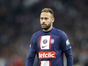 Merih Demiral: "Neymar Da Depremzedelere Katkıda Bulunmak İstiyor