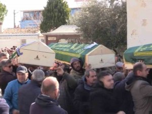 Hatay’dan Gelen Cenazeler Ayvalık’ta Toprağa Verildi