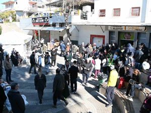 Manavgat Belediyesi Depremzedelere Kapılarını Açtı