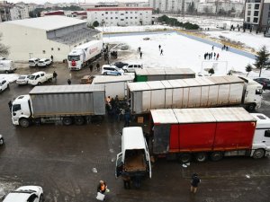Tekirdağ’dan Deprem Bölgelerine Yardımlar Sürüyor