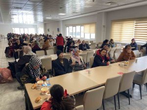 Konya’da 6 Bin 250 Depremzede Misafir Ediliyor
