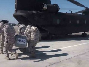 Msb: “Ch-47 Helikopterleri İle Depremden Etkilenen Vatandaşlarımıza Yardım Malzemelerini Ulaştırmaya Devam Ediyoruz”