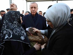 Cumhurbaşkanı Erdoğan: "21 Bin 848 Vatandaşımız Hayatını Kaybetti, 80 Bin 104 İnsanımız Yaralandı"
