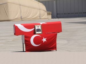 Şehit Komiser Trabzon'a Tekbirlerle Uğurlandı