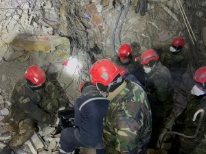 Azerbaycan Ekibi Kahramanmaraş’ta 51 Kişiyi Enkazdan Sağ Çıkardı