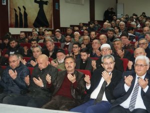 Depremzedeler İçin Eller Semaya Kalktı