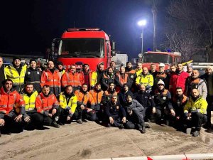 Yalova Altınova Depremzedeler İçin Bir Oldu