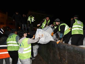 Muratpaşa’dan Malatya’ya 50 Çadır