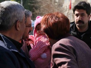 Akşener Osmaniye’de Depremzedeleri Hastanede Ziyaret Etti