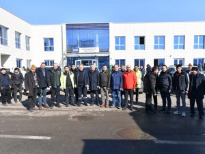 Melikgazi Ekibi Enkaz Altından 20 Vatandaşı Kurtardı