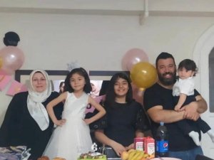 Depremde Hayatını Kaybedenlerin Defin İşlemleri Sürüyor