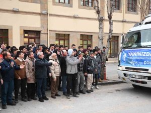 Başkan Aşgın’dan Leblebicilere Çağrı: “Deprem Bölgesine 100’er Gramlık Paketlerle Leblebi Gönderelim”