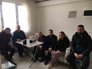 Binanın Enkazında Kalmaktan Son Anda Kurtulan Aile O Anları Anlattı