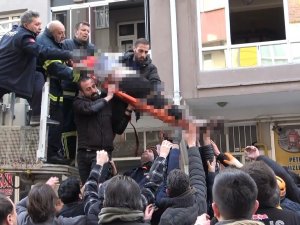 Depremden Kurtuldu, Yangında Öldü