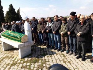 Depremde Vefat Eden Öğretmen Burcu Gümüş Köyünde Toprağa Verildi