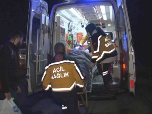 Deprem Bölgesinden 6 Yaralı Depremzede Daha İ̇stanbul’a Getirildi