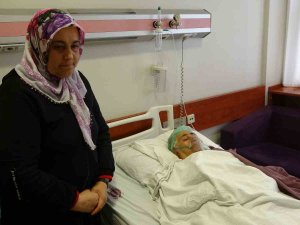 Ailesinden 12 Kişiyi Kaybeden Depremzede: “Depremi Anlatmaya Tarif Yetmez”