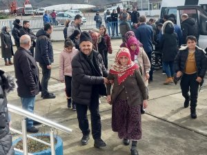 Giresun’da Kyk Yurtlarına Depremzedeler Yerleştirilmeye Başlandı