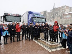 Bilecik’ten Deprem Bölgesine 18 Yardım Tırı Gönderildi